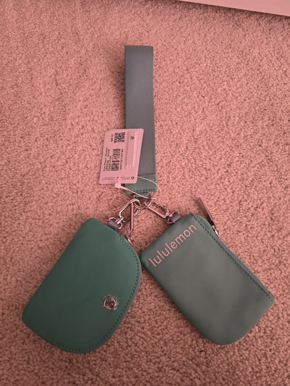 lululemon teal key & card holder set with wrist strap